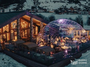 BUBBLE DOME, Ø 11 m, Höhe 5.5m, mit Glastüre