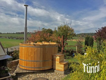 TÜNNI RUND Ø 200 cm für 6 Personen, Hotpot; Badefass; Badezuber; Badebottich; Hottub; Hot tub kaufen; Holzbadewanne; Badetonne; Hot Tubs; Alpenbad; Hotpot kaufen; Hotpot Schweiz; Garten Holzbad; Bain nordique; bain finlandais; Ofuro; spa en bois