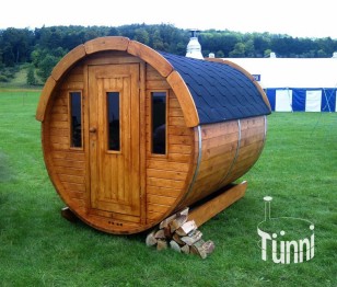 Fasssauna 2.5m Länge, Ø 2.20m, Saunafass; Fasssauna; Gartensauna; Aussensauna; Faßsauna; Saunahaus; Saunafass Schweiz; Fasssauna kaufen; Sauna Holzofen; Sauna Beratung; fasssauna mit holzofen; Saunafass kaufen; außensauna kaufen; Saunaofen; Finnische Saun