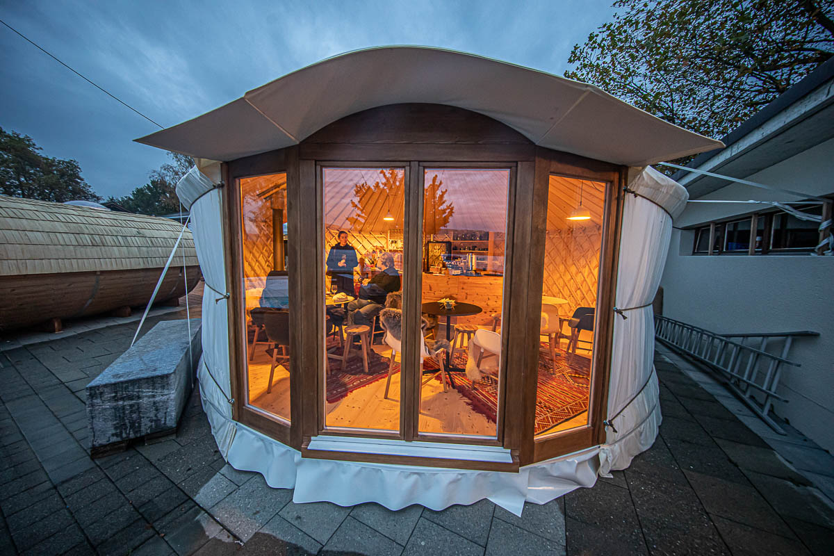 Sauna am See in Uster, Jurte Empfang